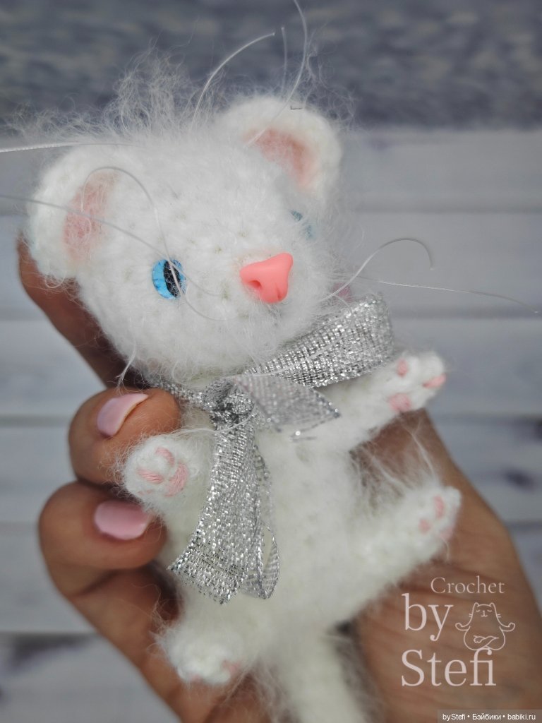 Шкодный котёнок — Вязаные игрушки и амигуруми: крючком