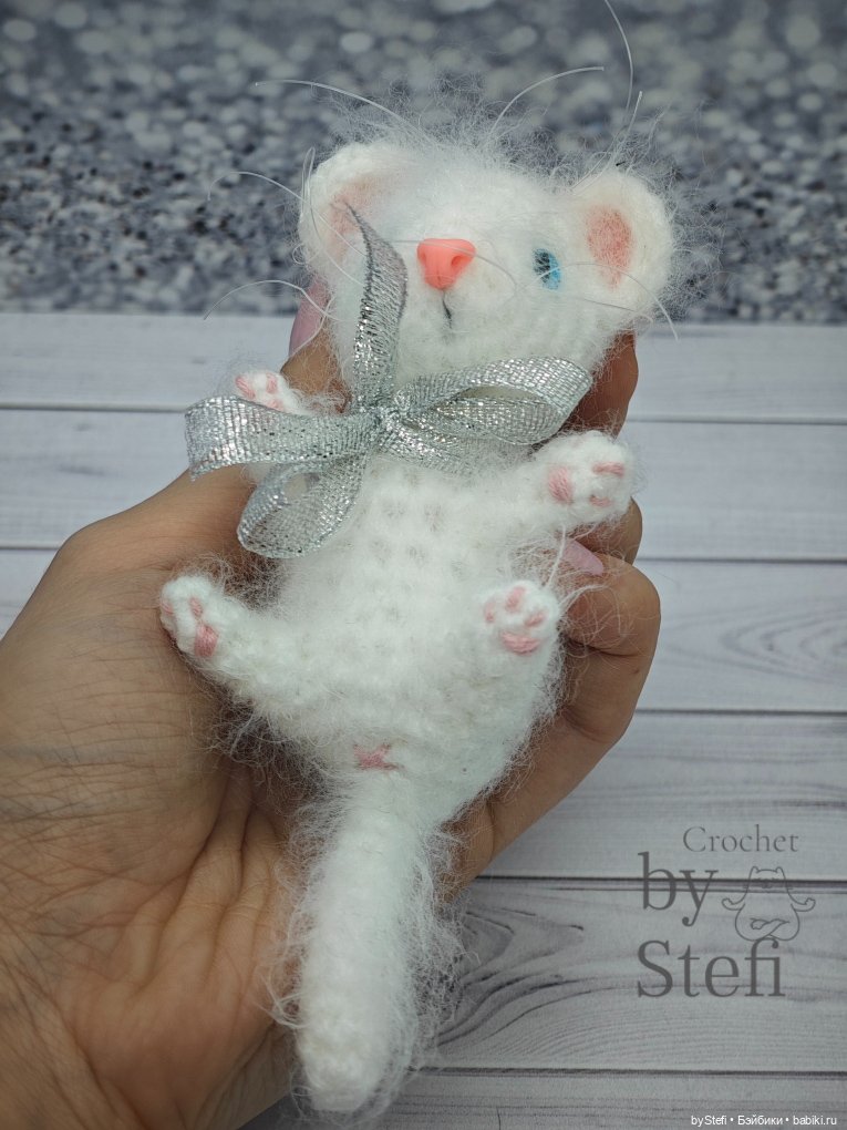 Шкодный котёнок — Вязаные игрушки и амигуруми: крючком