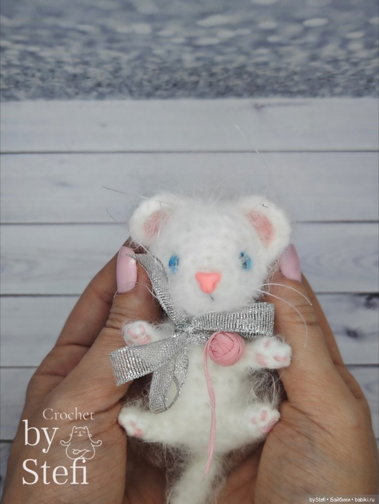 Шкодный котёнок — Вязаные игрушки и амигуруми: крючком
