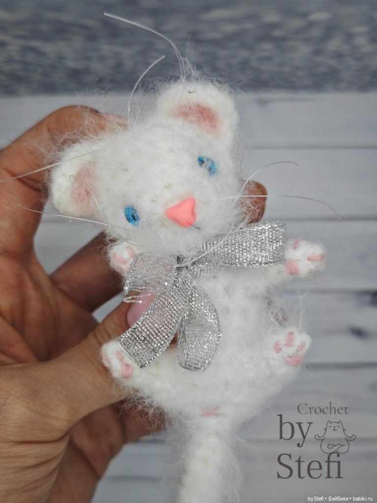 Шкодный котёнок — Вязаные игрушки и амигуруми: крючком