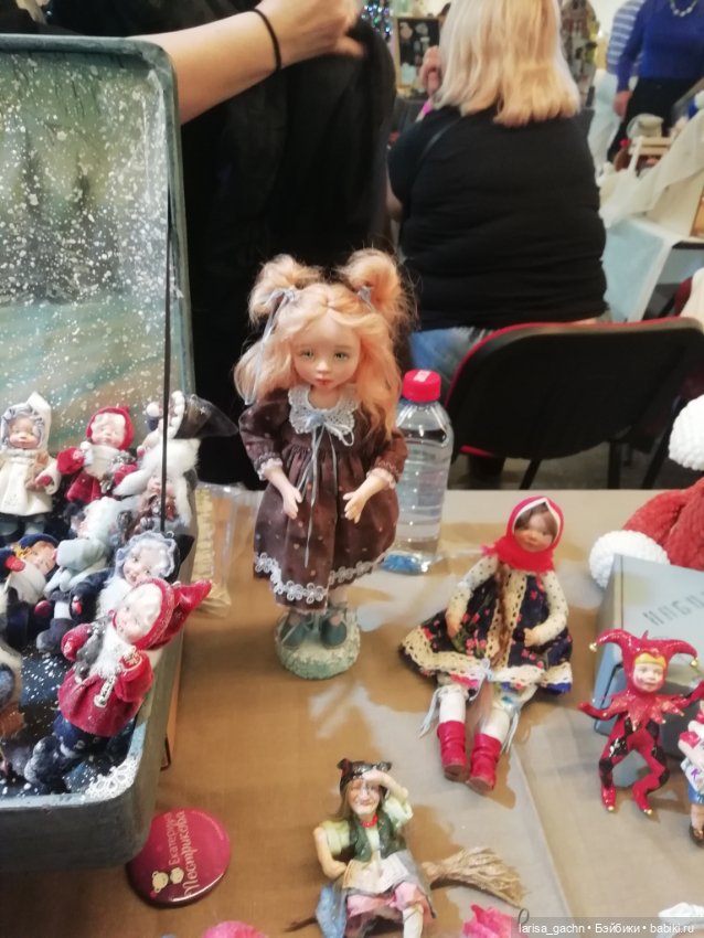 Выставка "Мишка с куклой"