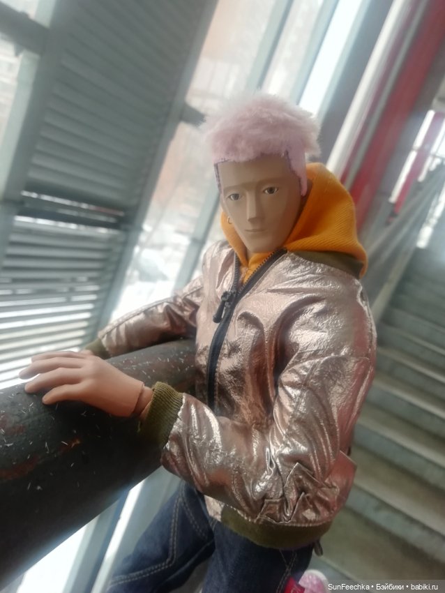 Нужна помощь советом. Требуется реставрация сколов краски на лице (фото 8)