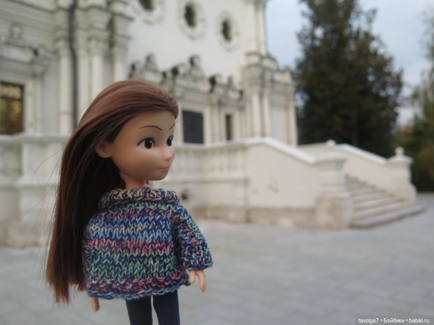 Кукла блогера Саши Спилберг и вечер в Москве (фото 7)