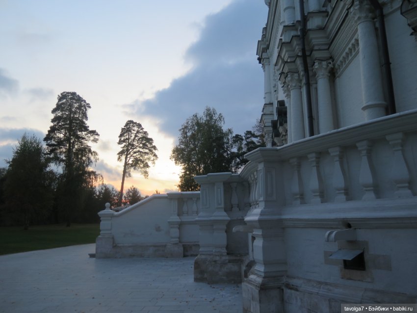 Кукла блогера Саши Спилберг и вечер в Москве (фото 10)