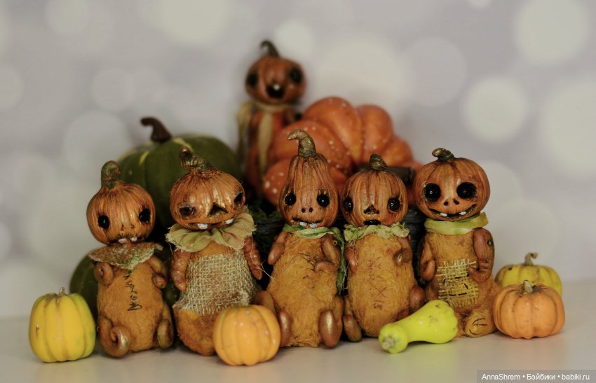 Игрушки-тыковки 2024 — Текстильные игрушки и примитивы: кофейные