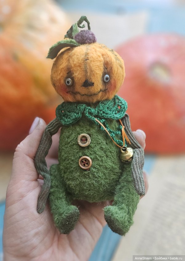 Игрушки-тыковки 2024 — Текстильные игрушки и примитивы: кофейные