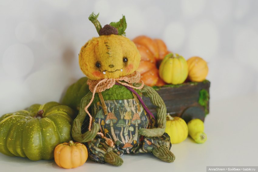 Игрушки-тыковки 2024 — Текстильные игрушки и примитивы: кофейные