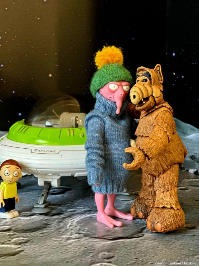 Летающая тарелка — Игровые куклы разных производителей (Разное): редкие бренды