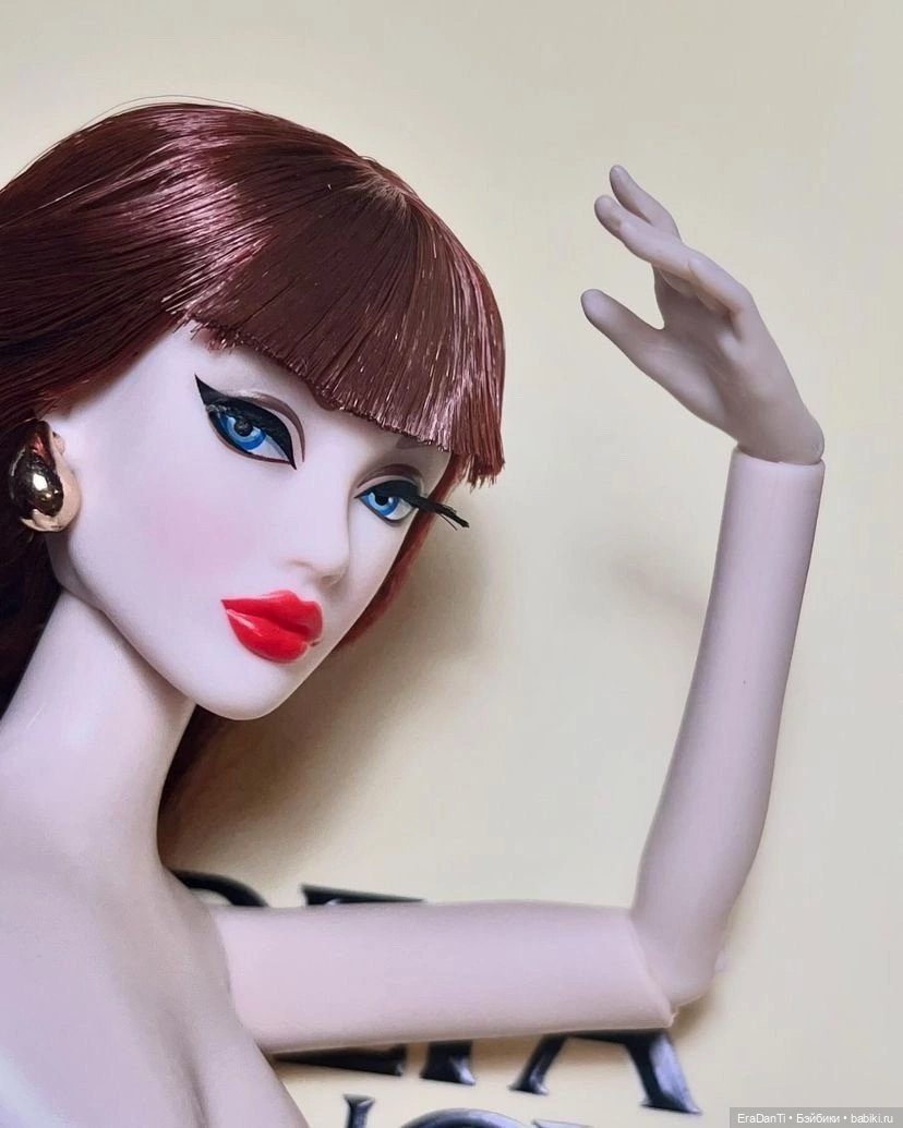 Дефа Люси/Defa Lucy - первые фото нюд (фото 2)