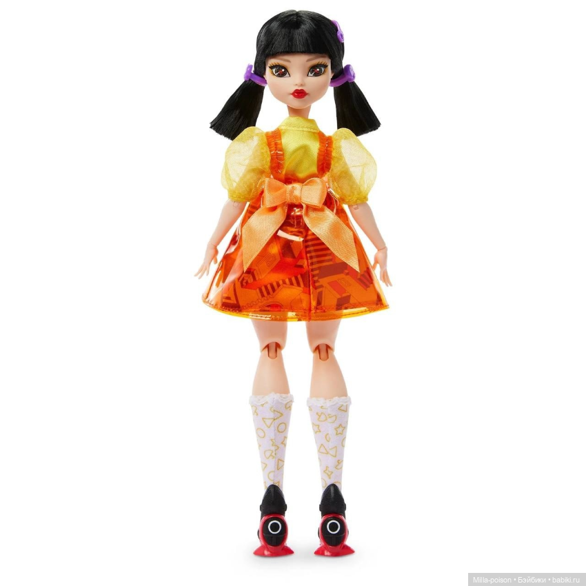 Monster High Skullector Squid Game Young-Hee (фото 2)