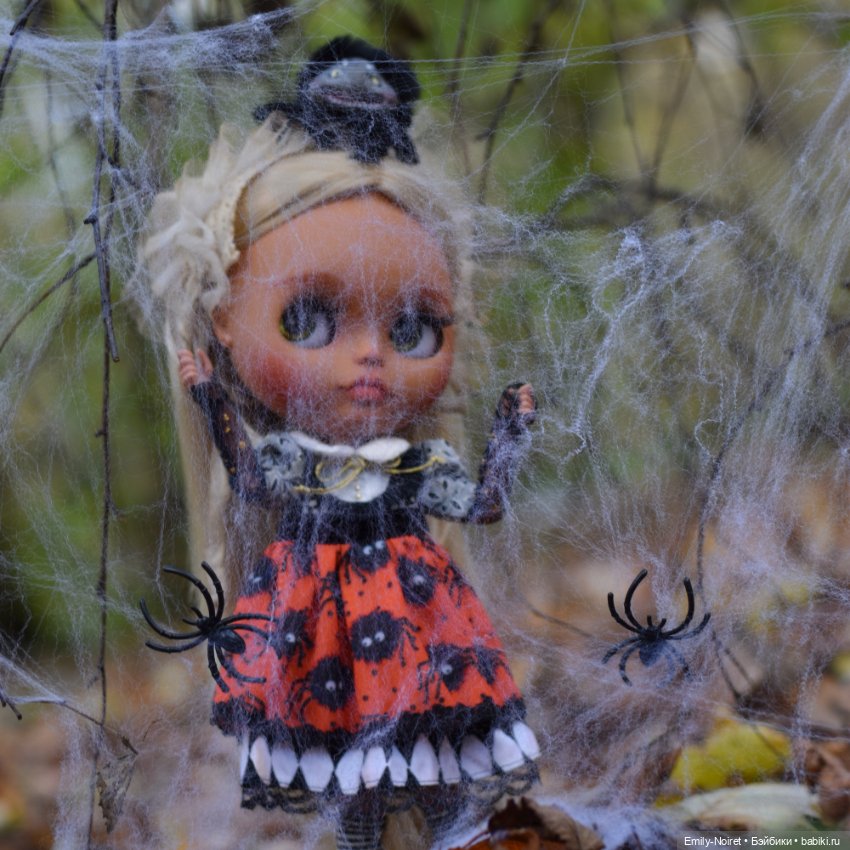Девочка, которая застряла в паутине (фото 8)