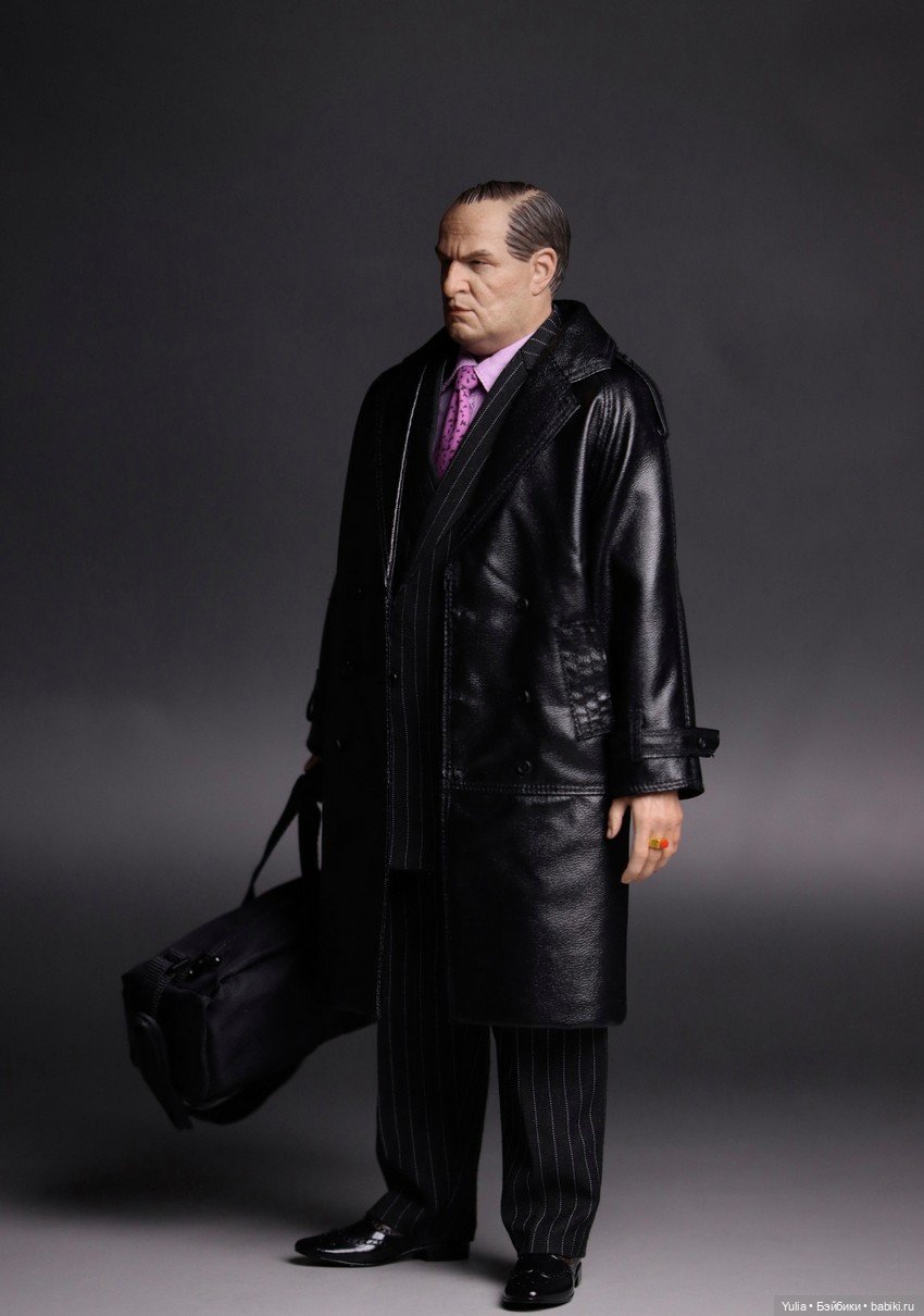 Фигурка Пингвина - Mars Toys x Six Feet Lane Studio (фото 5)