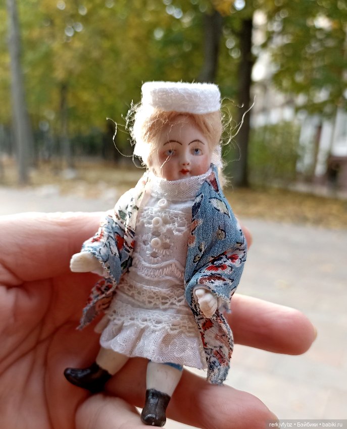 Сто лет в ладошке — Антикварные куклы Mignonette (Миньонетта): карманные (фото 5)