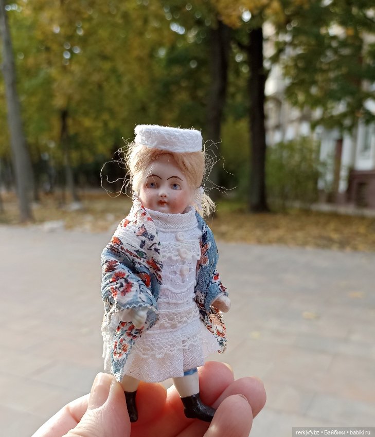 Сто лет в ладошке — Антикварные куклы Mignonette (Миньонетта): карманные (фото 4)