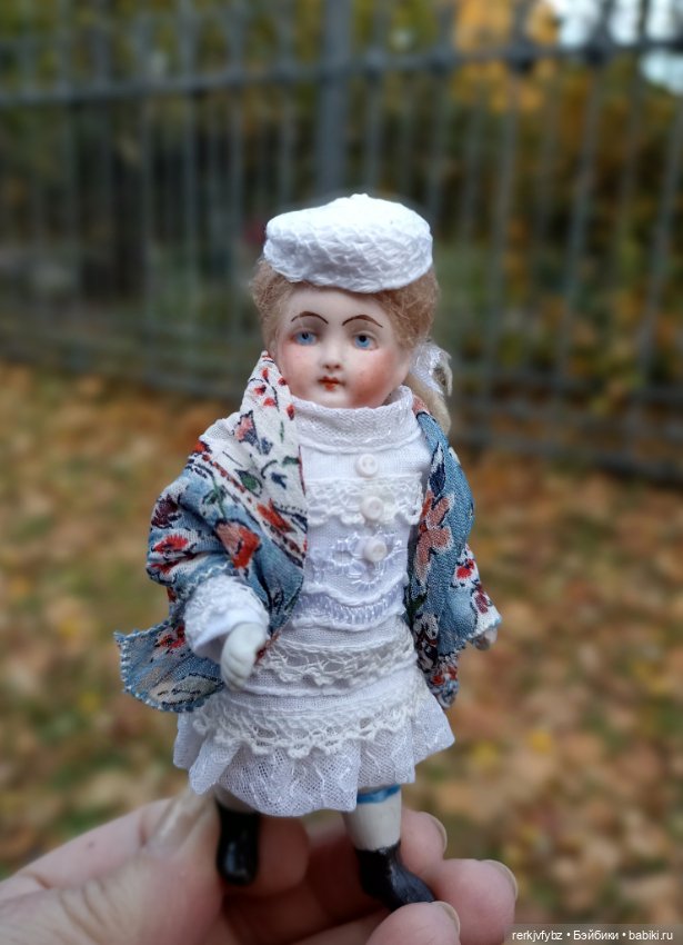 Сто лет в ладошке — Антикварные куклы Mignonette (Миньонетта): карманные (фото 2)