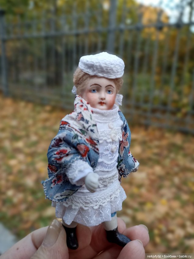 Сто лет в ладошке — Антикварные куклы Mignonette (Миньонетта): карманные