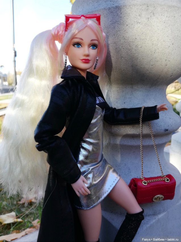 Красные сапожки, стройные ножки (фото 6)