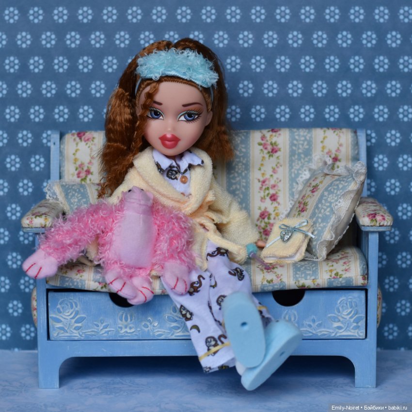 Мейган в пижамке — Куклы Bratz (Братц) и Moxie Girlz: MGA