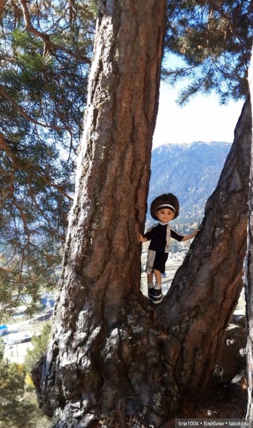 ИЗ ЖИЗНИ КУКОЛ Как они отдыхают (фото 5)