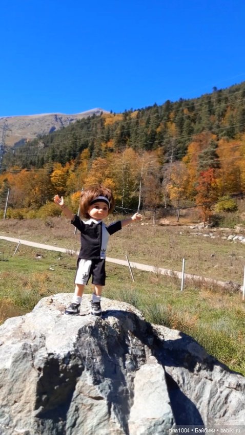 ИЗ ЖИЗНИ КУКОЛ Как они отдыхают