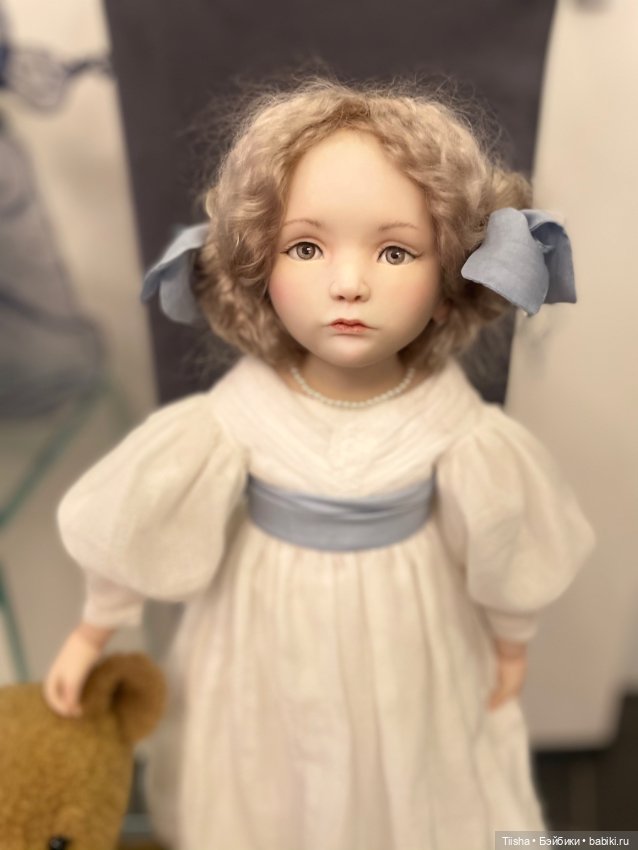 Выставка «Коллекция волшебных историй»