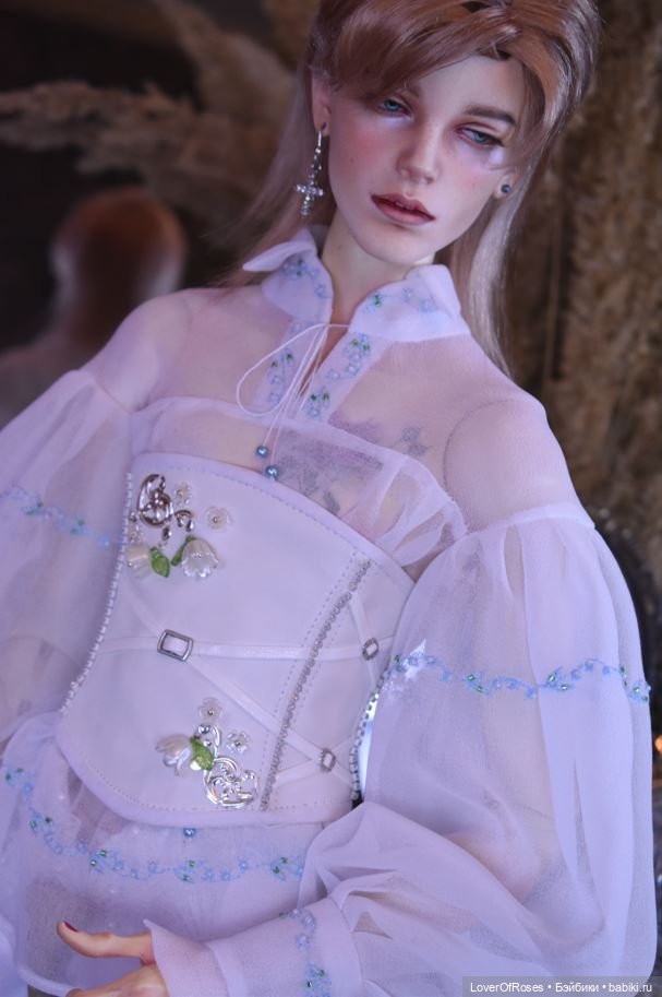 Рубашки на больших мужчин и совсем юных принцев