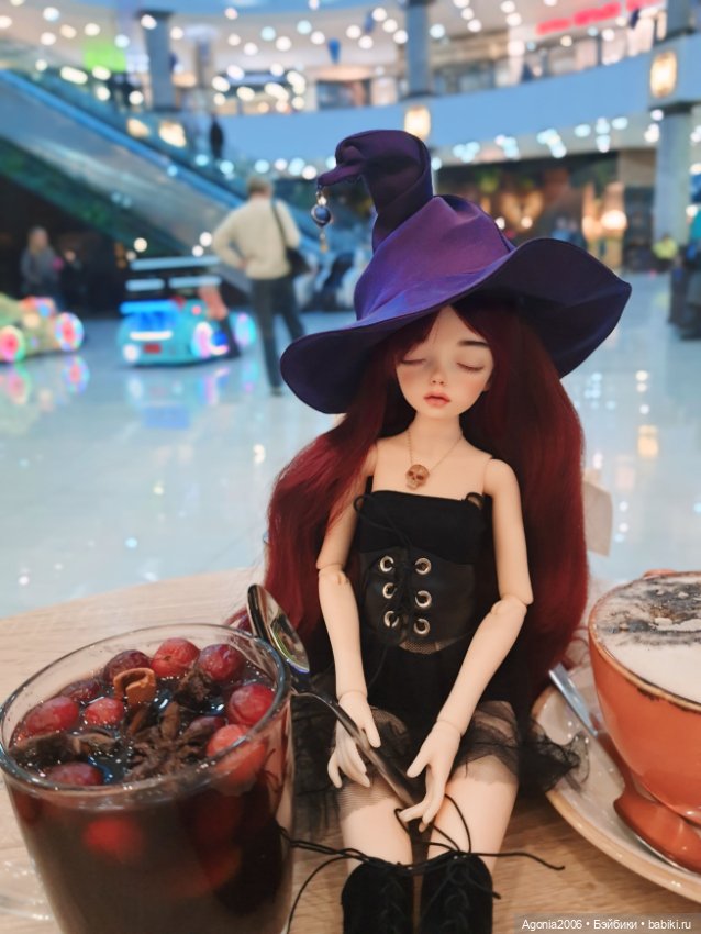 Ведьмочка Соня-главная по сладостям (фото 3)