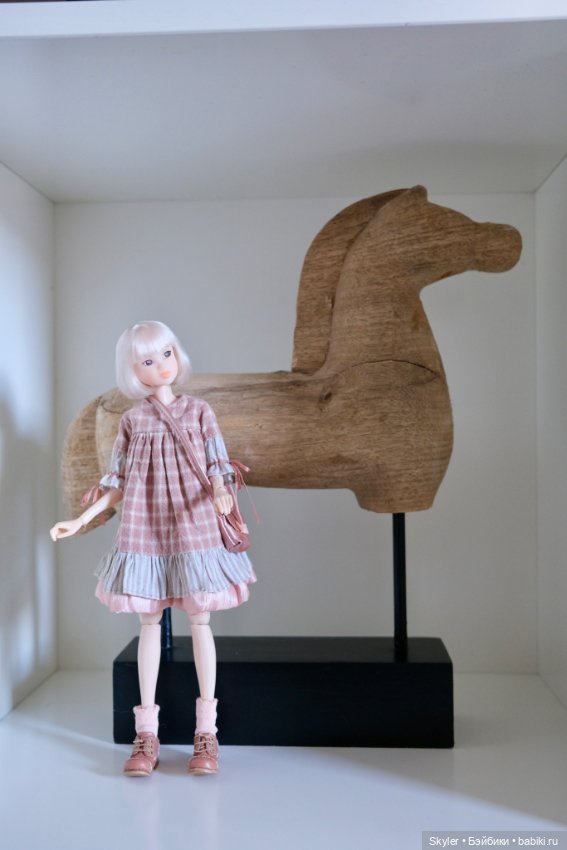 Motte, прозрачная красавица