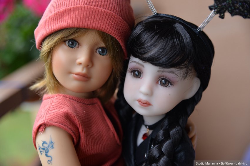 Любовный треугольник — Куклы Ruby Red (Руби Ред) Fashion Friends: Siblies