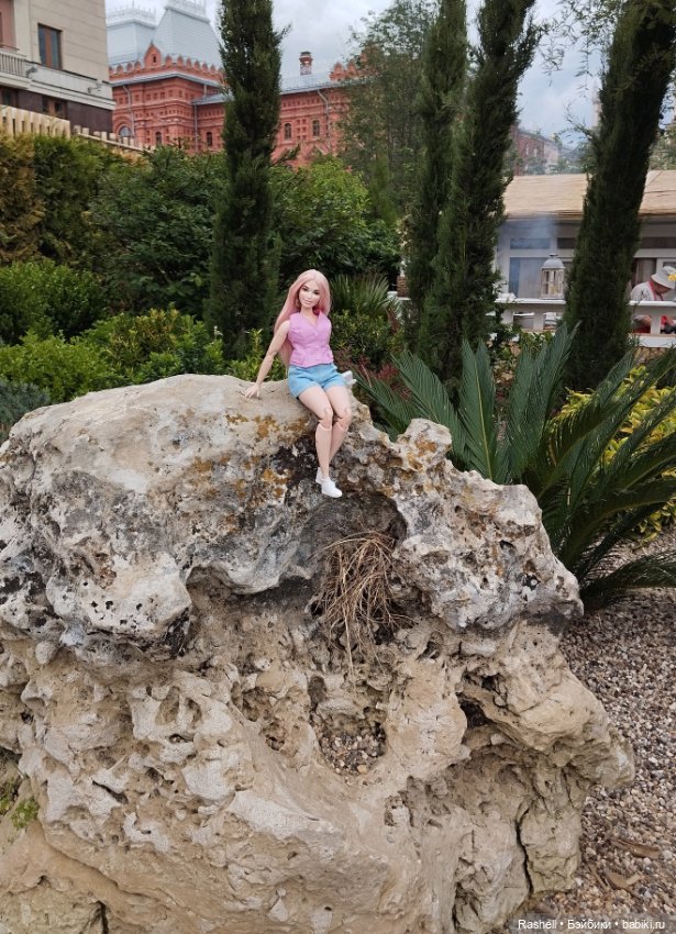 Лето 2024 с Гердочкой. Часть 5 Кремль и пальмы (фото 4)