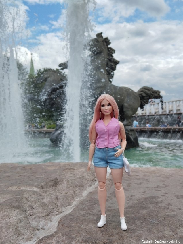 Лето 2024 с Гердочкой. Часть 5 Кремль и пальмы