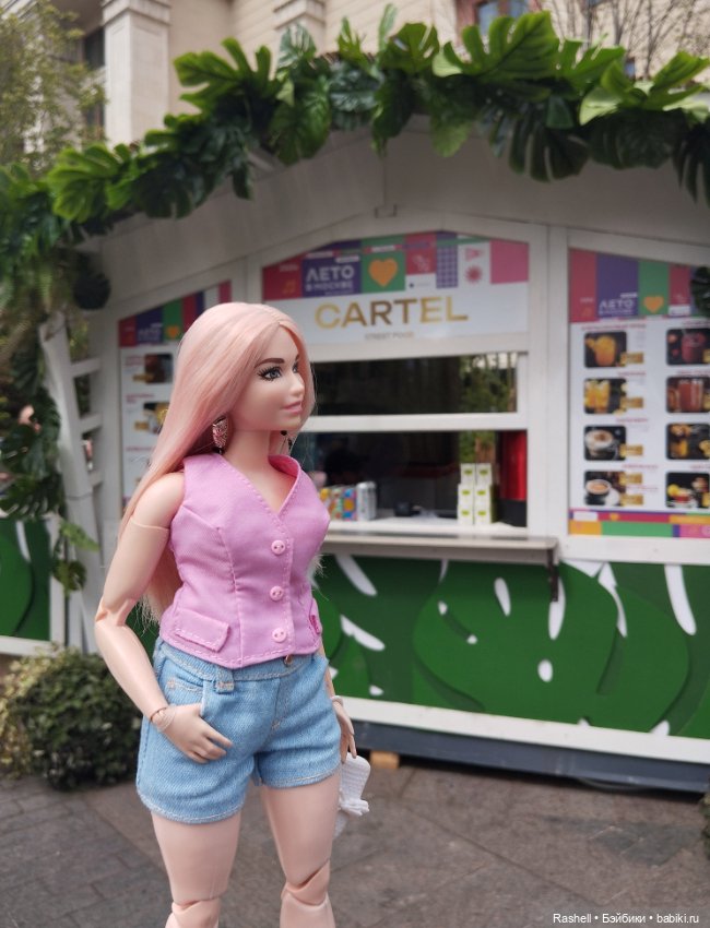 Лето 2024 с Гердочкой. Часть 5 Кремль и пальмы