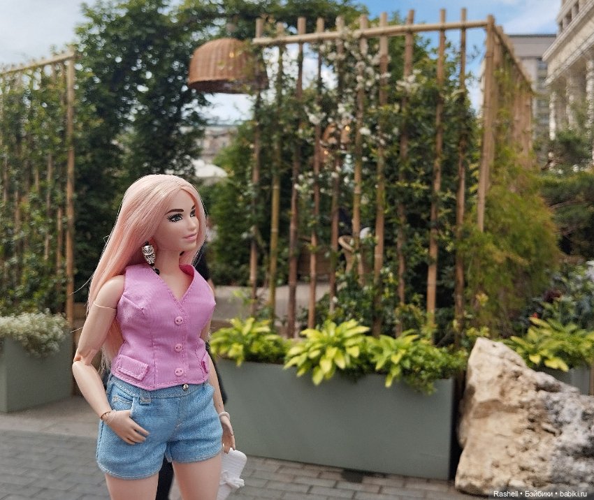 Лето 2024 с Гердочкой. Часть 5 Кремль и пальмы