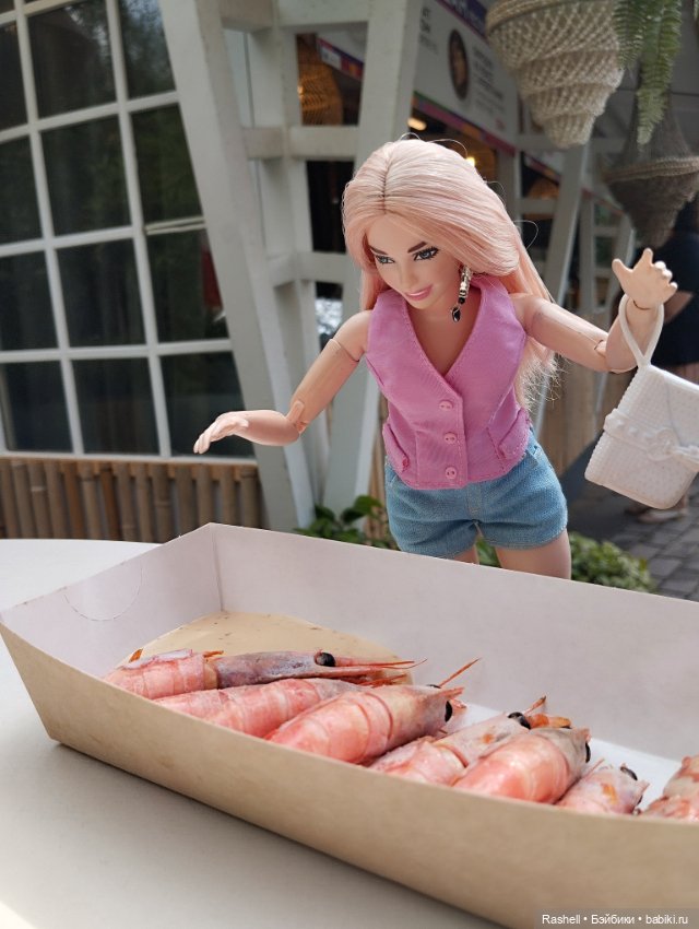 Лето 2024 с Гердочкой. Часть 5 Кремль и пальмы