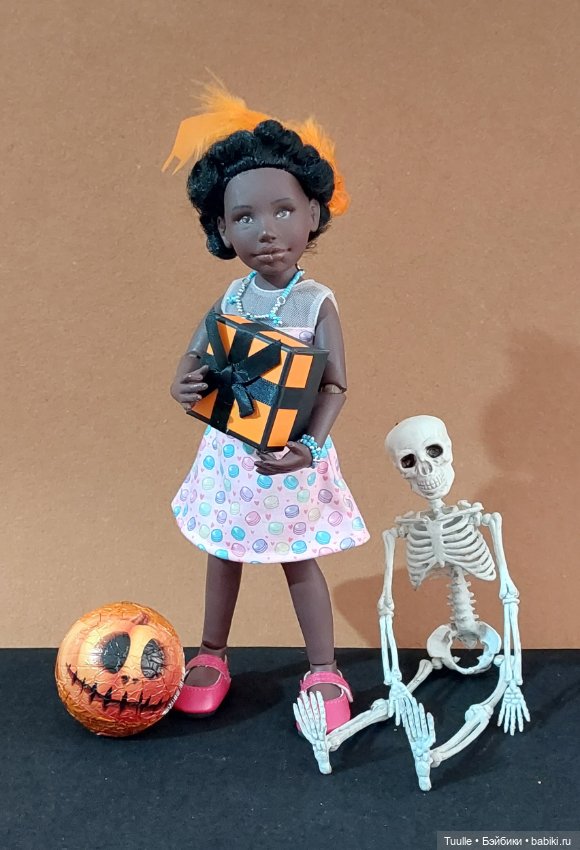 Праздничная фотосессия — Куклы LeeAnn (Denis Bastien) и Marianna Oldenburg: винил (фото 7)