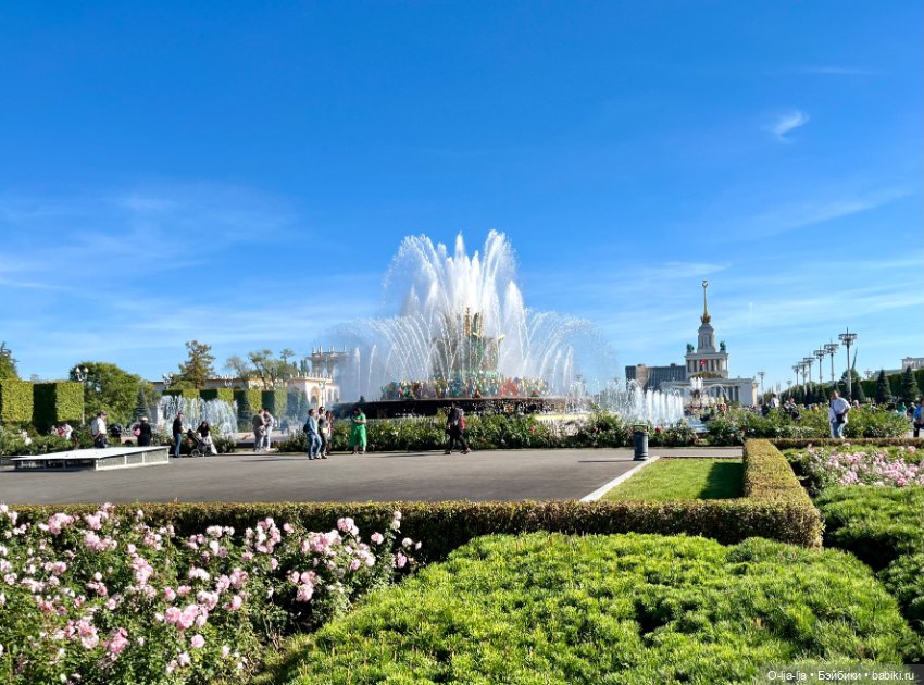 Прогулки по Питеру и Москве