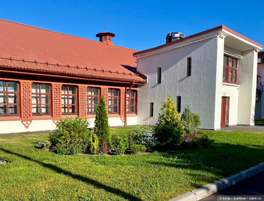 Прогулки по Питеру и Москве