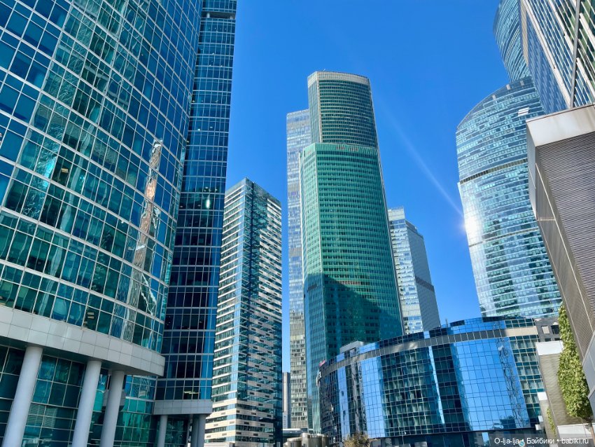 Прогулки по Питеру и Москве