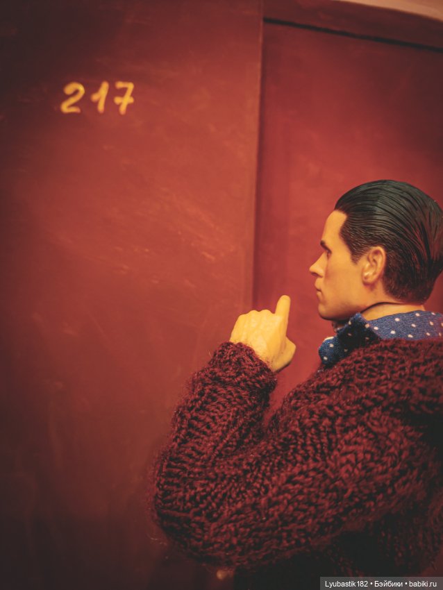 Дверь номера 217 — Коллекционные экшн