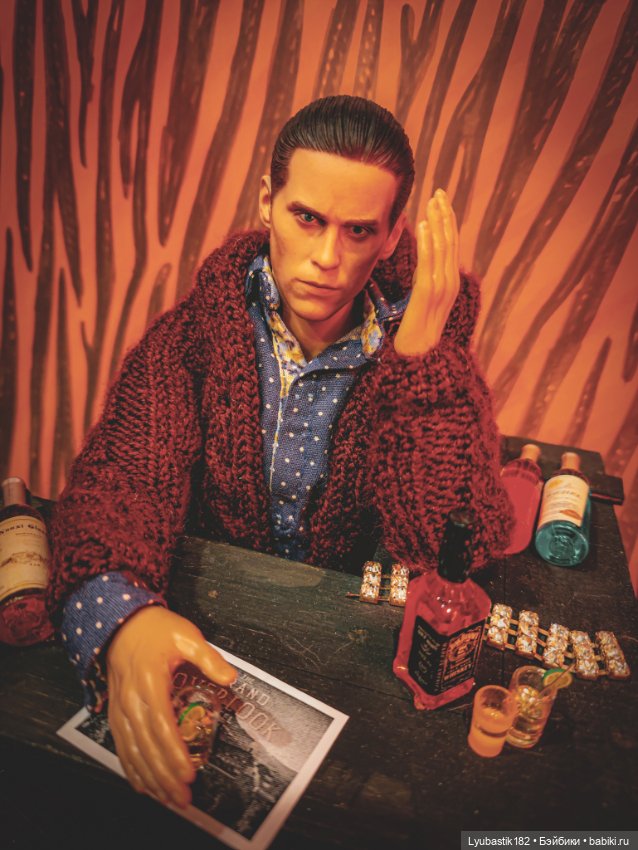 Дверь номера 217 — Коллекционные экшн