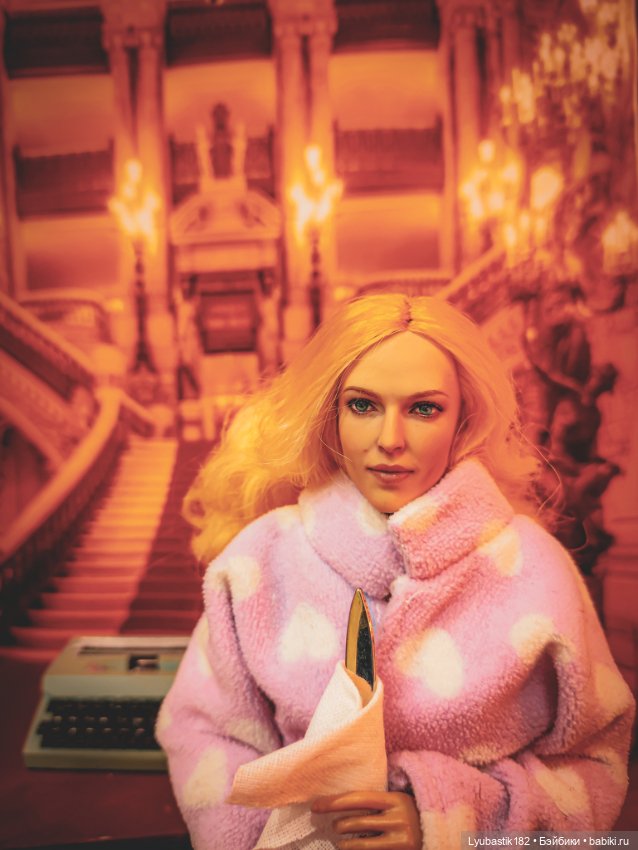 Дверь номера 217 — Коллекционные экшн