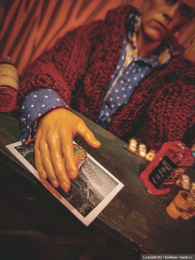 Дверь номера 217 — Коллекционные экшн