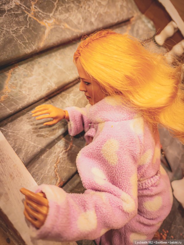 Дверь номера 217 — Коллекционные экшн