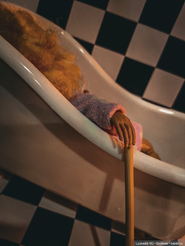 Дверь номера 217 — Коллекционные экшн