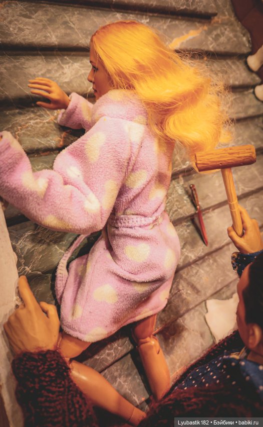 Дверь номера 217 — Коллекционные экшн