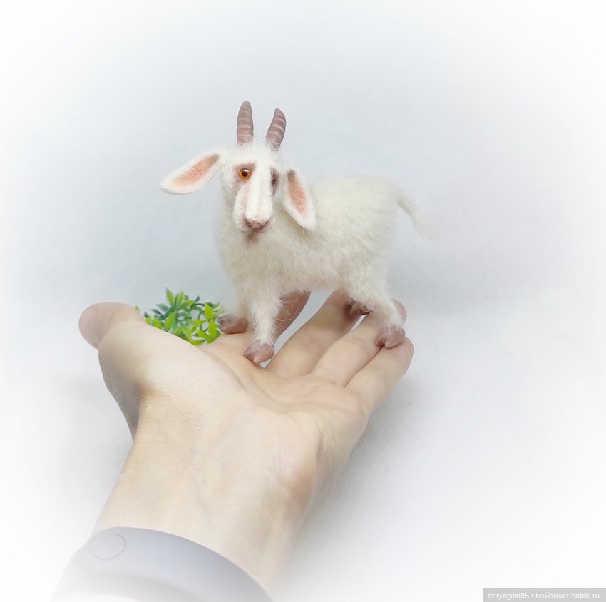 Козёл — Валяные игрушки из шерсти: сухое валяние (фото 4)