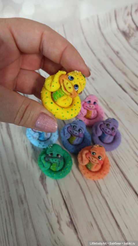 Символ 2025 года змейки — Лепка авторских игрушек и папье (фото 2)