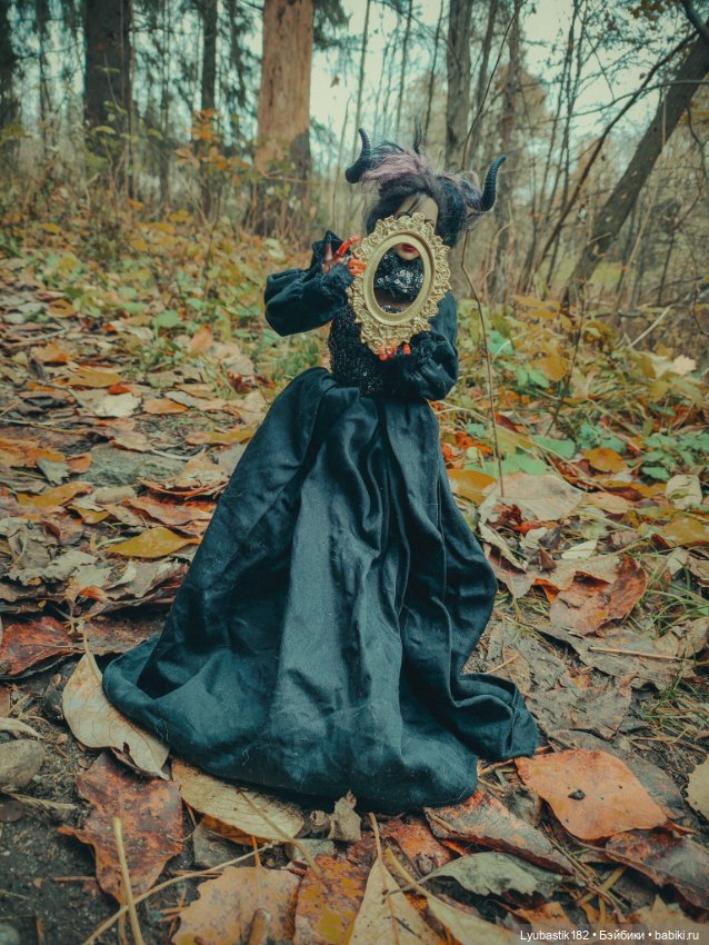 В лесу — Коллекционные экшн