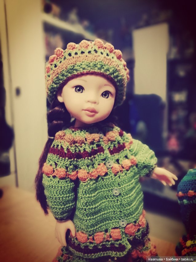 Немного уюта, кукол и вязаных нарядов
