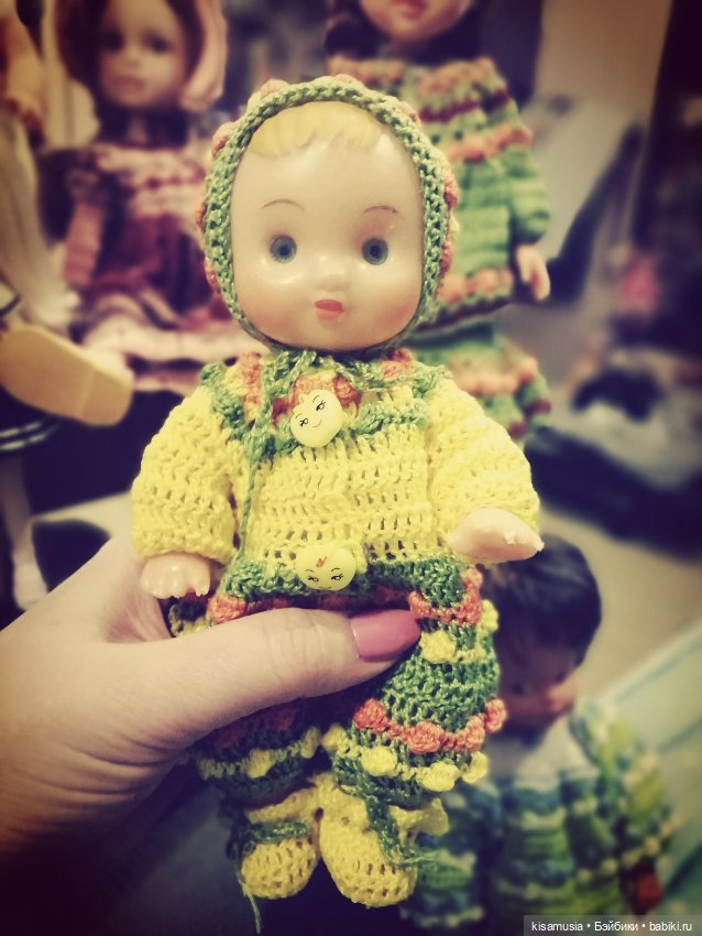 Немного уюта, кукол и вязаных нарядов